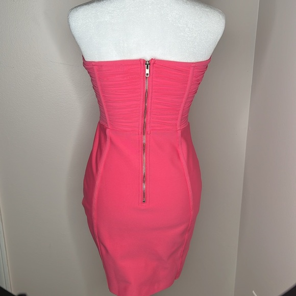 PRETTY LITTLE THING HOT BARBIE PINK MINI DRESS - GREAT QUALITY ! ONLY WORN ONCE - Picture 3 of 5